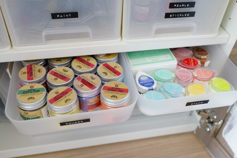 organize-scrapbook-space-by-verbs-5